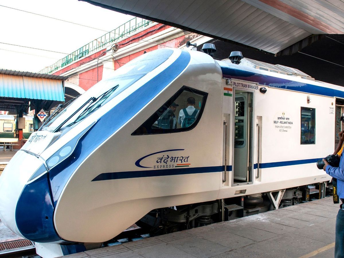 vande bharat express 1 1