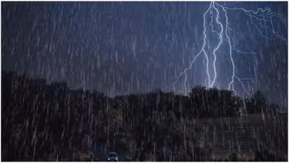 w 412h 232croprect 1x0x1278x718imgid 01k4j2eekkfpmebw34vgefj041imgname kerala rain 1757248174707 1