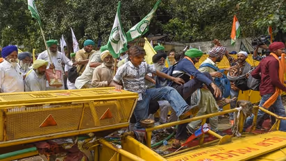 w 412h 232croprect 1x0x799x450imgid 01gb2b4yz0jrf86pw1e1dq5he7imgname farmers gather for their protest
