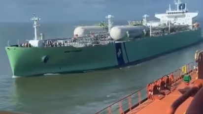 w 412h 232croprect 2x0x1596x898imgid 01kv7wg0z3g9jmat0w2x9gdm3jimgname india lng carrier disha crosses strait of hormuz safely iran us ceasefire energy supply update 1781602452451