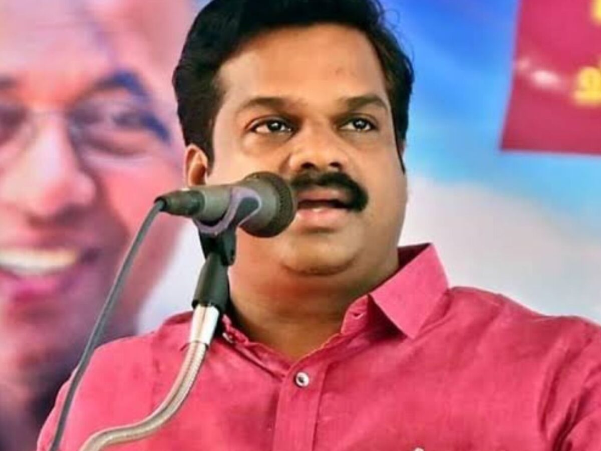 മന്ത്രി പി സി വിഷ്ണുനാഥിനെതിരെ കെ യു ജനീഷ്കുമാർ എംഎൽഎ