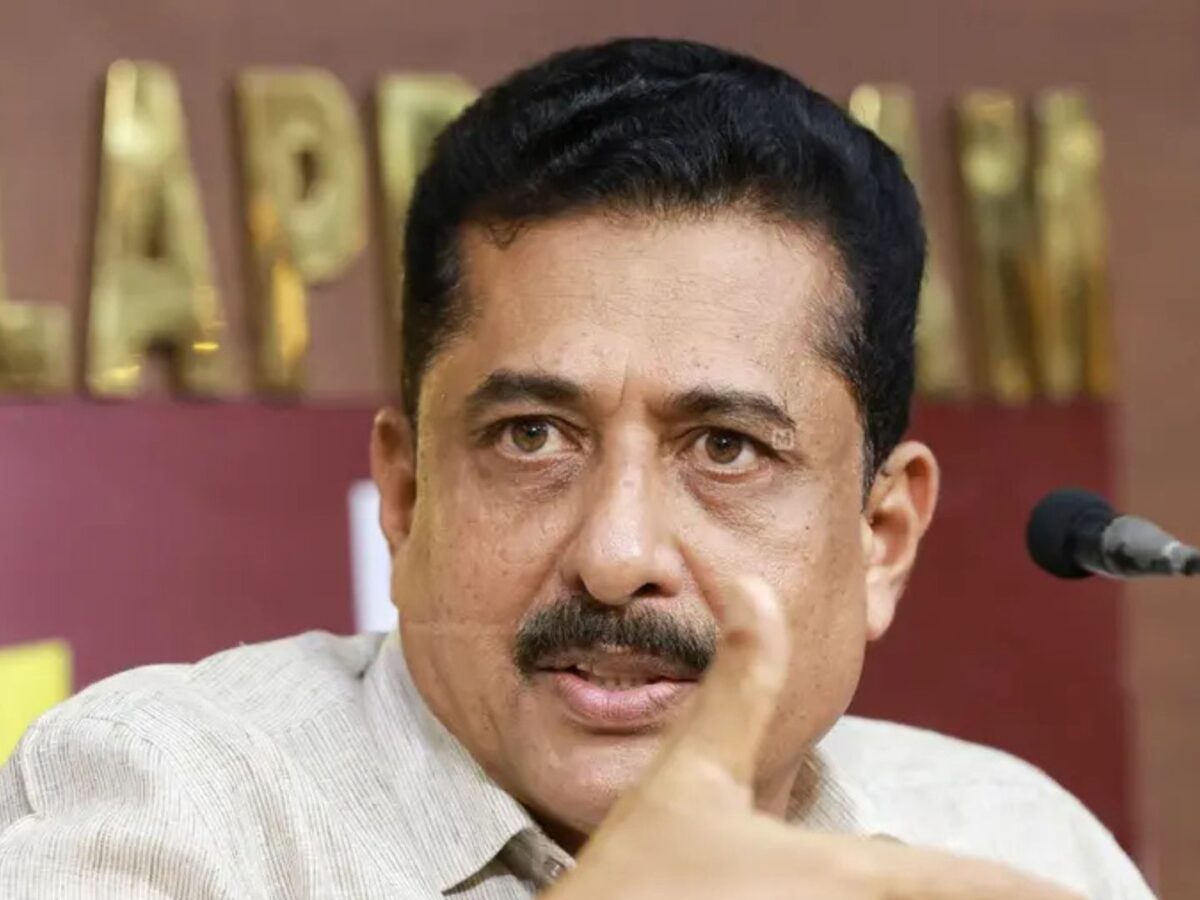 മന്ത്രി എൻ ഷംസുദ്ദീന് നേരെ കരിങ്കൊടി പ്രതിഷേധം