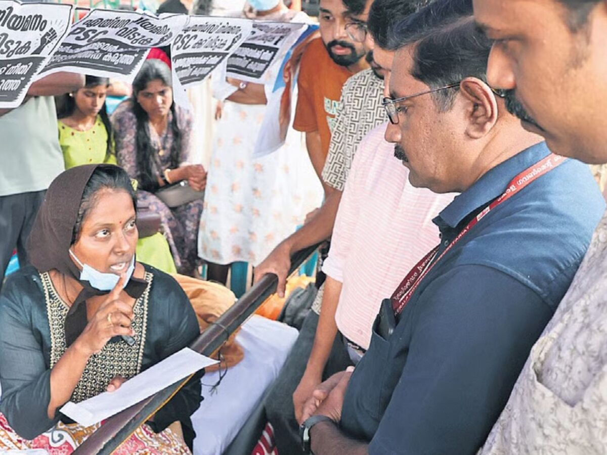 എൽപിഎസ്ടി റാങ്ക് ഹോൾഡേഴ്‌സിൻ്റെ സമരം പിൻവലിച്ചു