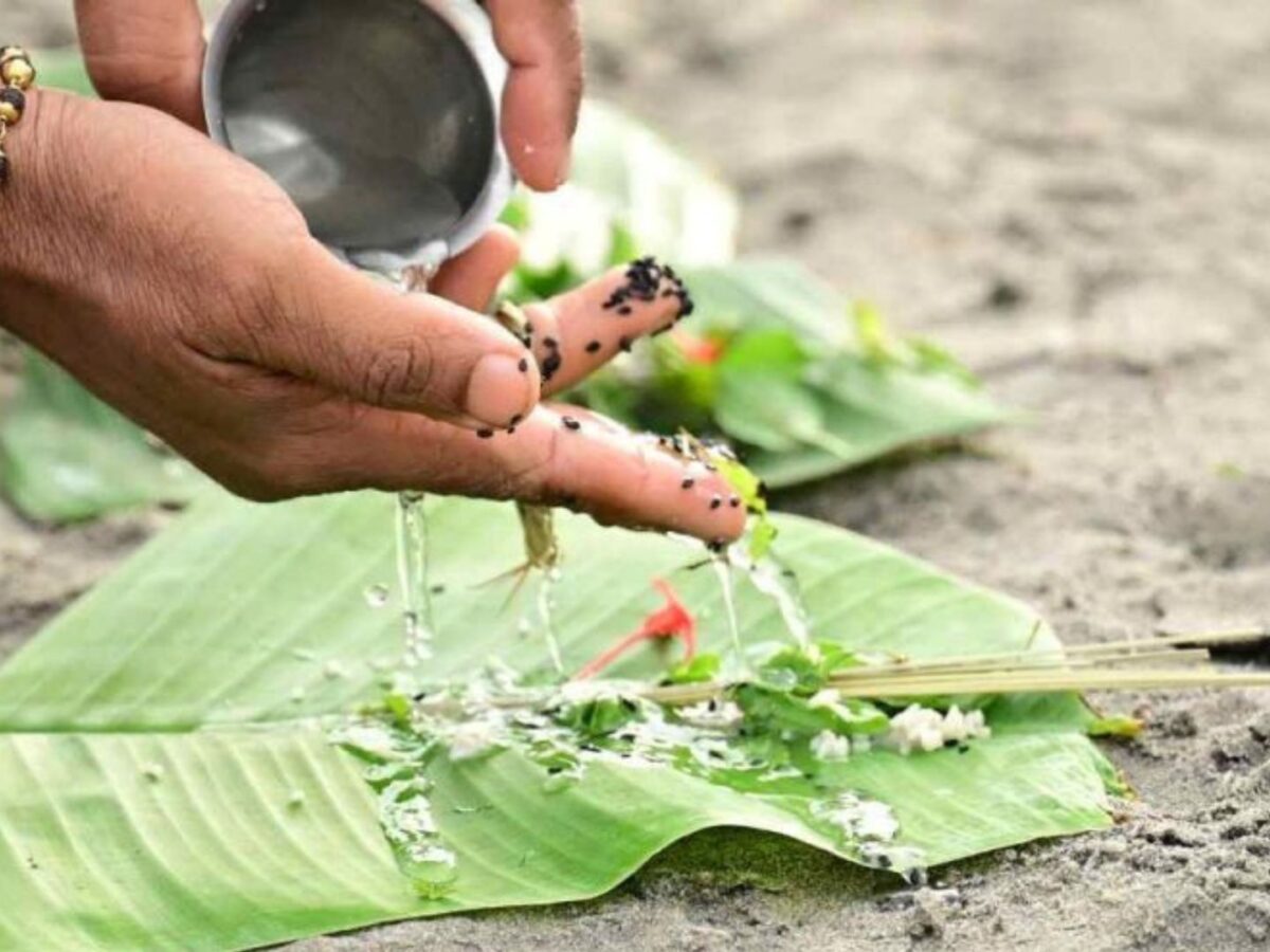 പിതൃസ്മരണയില്‍ ഇന്ന് കര്‍ക്കടകവാവ്