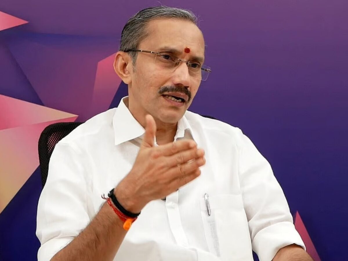 കാന്തപുരത്തിന്റെ പ്രസ്താവനയിൽ മുഖ്യമന്ത്രിയുടെ മൗനം ചോദ്യംചെയ്ത് ബിജെപി സംസ്ഥാന ജനറൽ സെക്രട്ടറി