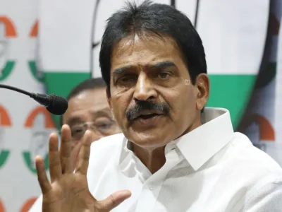 പിഎം ശ്രീ പദ്ധതിയില്‍ സര്‍ക്കാരിന് ആയിരക്കണക്കിന് കോടി നഷ്ടപ്പെടാൻ പോകുന്നുവെന്നത് പര്‍വതീകരിച്ച കണക്കെന്ന് കെ സി വേണുഗോപാല്‍