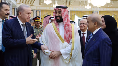 w 412h 232croprect 0x0x1280x720imgid 01kze1z3jx4spt06xkckq0x8cpimgname saudi arabia turkey pakistan mecca pact 1786104483421