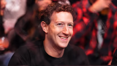 w 412h 232croprect 1x0x1278x718imgid 01k2hbtzbzyv12y4xdcbazevtmimgname mark zuckerberg 1755076984188