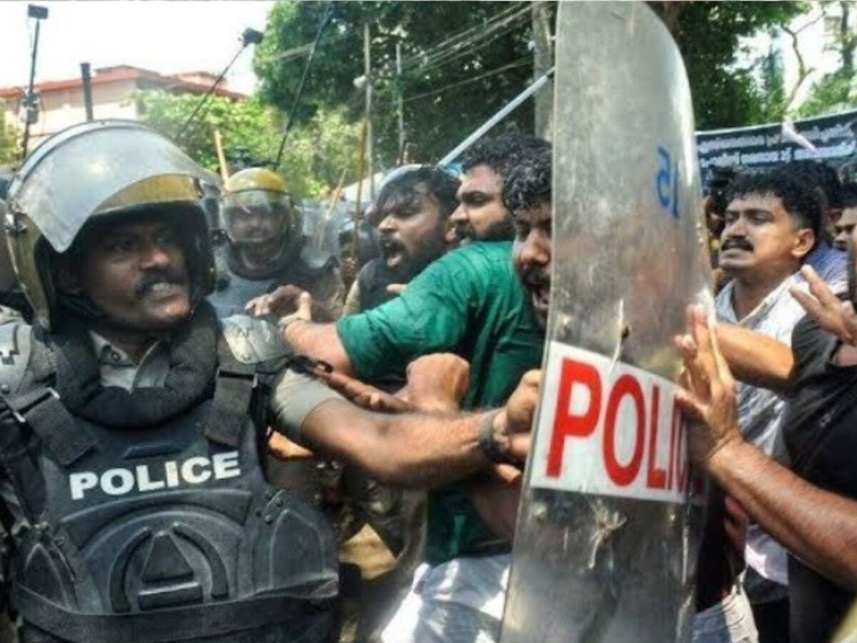 എസ്എഫ്ഐ സമരത്തിൽ അറസ്റ്റ് തുടരുമെന്ന് പൊലീസ്