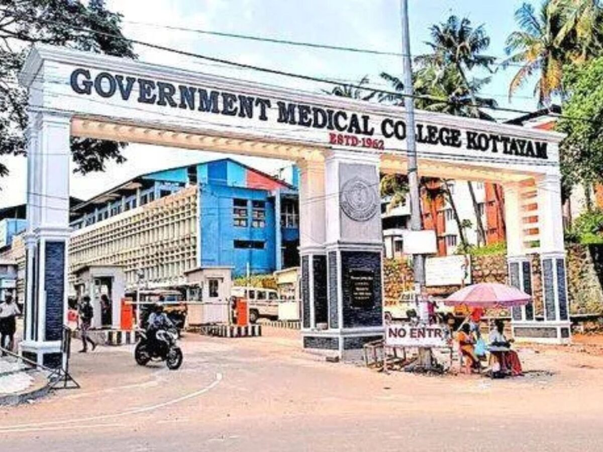 കോട്ടയം മെഡിക്കൽ കോളേജിൽ നവജാത ശിശുവിന്റെ ശരീരത്തിൽ സൂചി കണ്ടെത്തിയ സംഭവത്തിൽ അന്വേഷണം