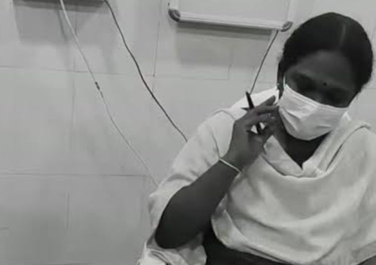 dr rekha 2