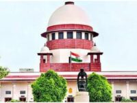 തെരഞ്ഞെടുപ്പ് കമ്മീഷണർമാരുടെ നിയമനത്തിനുള്ള നിയമത്തെ ചോദ്യം ചെയ്തുള്ള ഹർജി സുപ്രീം കോടതിയുടെ ഭരണഘടനാബഞ്ചിന് വിടണമോയെന്നതിൽ ഭിന്നവിധി