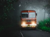 കനത്ത മഴയ്ക്കുള്ള സാധ്യതയെ തുടർന്ന് കോഴിക്കോട് ജില്ലയിൽ രാത്രിയാത്രക്ക് നിയന്ത്രണം ഏർപ്പെടുത്തി