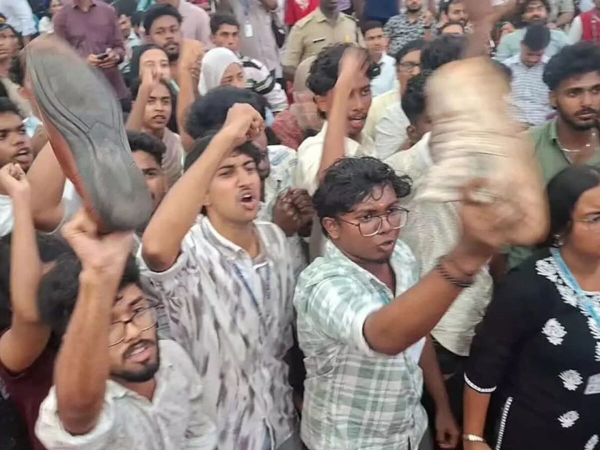 കേന്ദ്ര സർവകലാശാലയിൽ സെമിനാറിനിടെ പ്രതിഷേധിച്ച വിദ്യാർത്ഥികൾക്കെതിരെ കേസ്