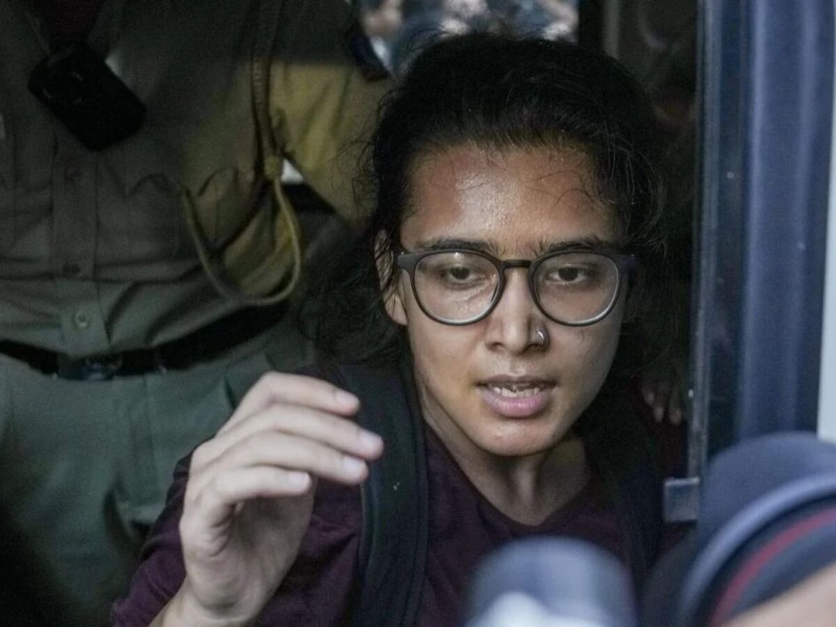 ദില്ലി പൊലീസിനെതിരെ നേഹ ബോറ