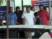 പിണറായി വിജയനെ ദില്ലി പൊലീസ് വിട്ടയച്ചു