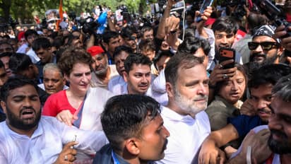 w 412h 232imgid 01m48ddp9af3br0g1haf4m82pkimgname lop rahul gandhi along with india bloc mps protest march to the eci office 1791283878186